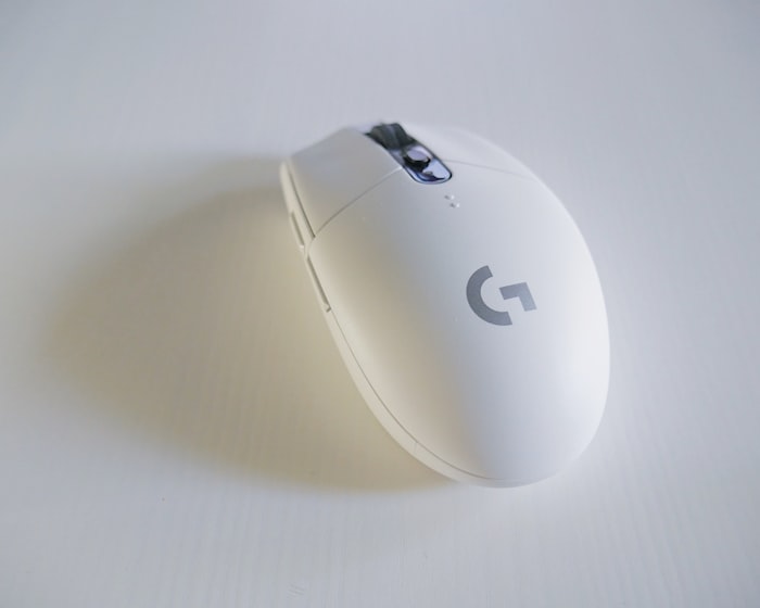 Mouse wireless ergonomico
